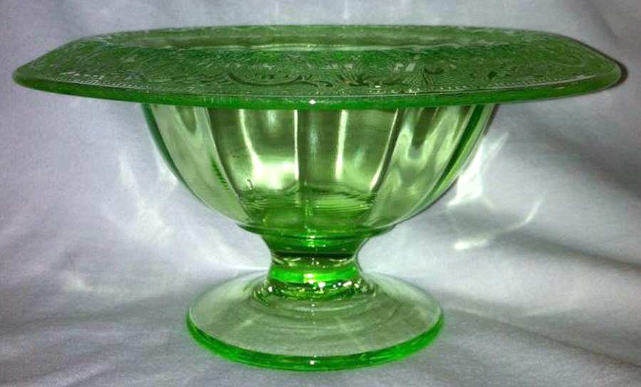 Decoration 889 Green (Gold Trim) Mayonnaise Bowl, Bowl Only by Glastonbury - Lotus-1