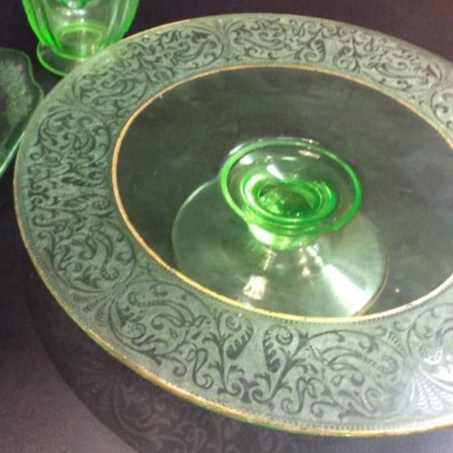 Decoration 889 Green (Gold Trim) Low Cake Stand by Glastonbury - Lotus-1