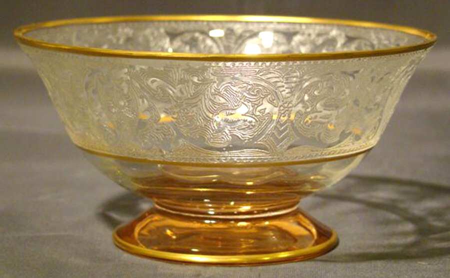 Decoration 889 Rose (Gold Trim) Small Fruit Dessert Bowl by Glastonbury - Lotus-1