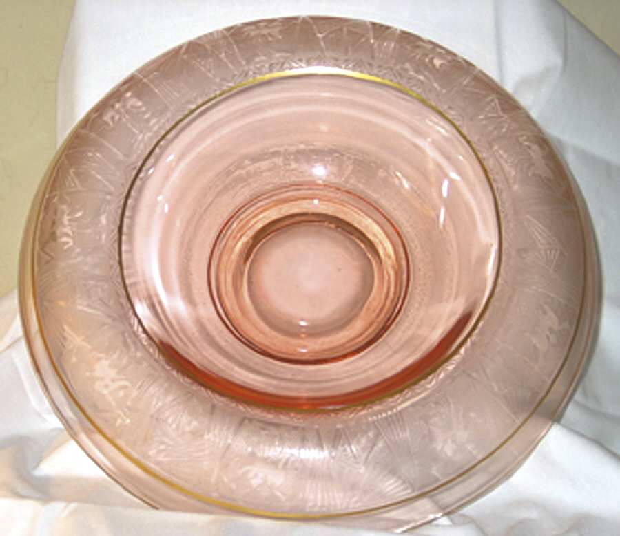 La Furiste Rose (Gold Trim) Rolled Edge Bowl by Glastonbury - Lotus-1