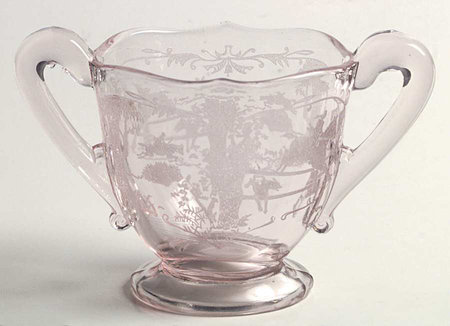 Hunt Scene Pink Open Sugar by Glastonbury - Lotus-1