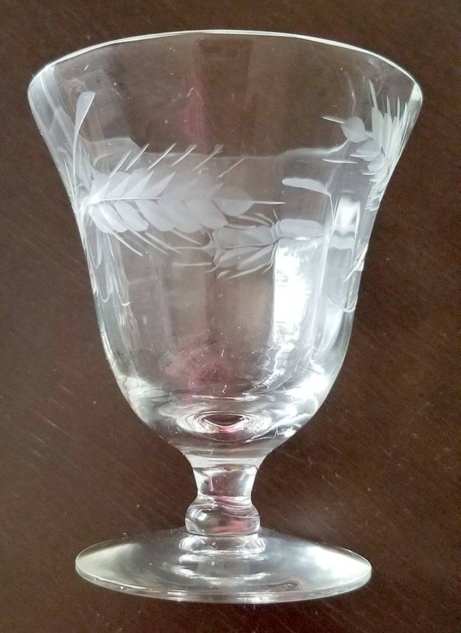 1000-1 Oyster or Fruit Cocktail by Glastonbury - Lotus-1
