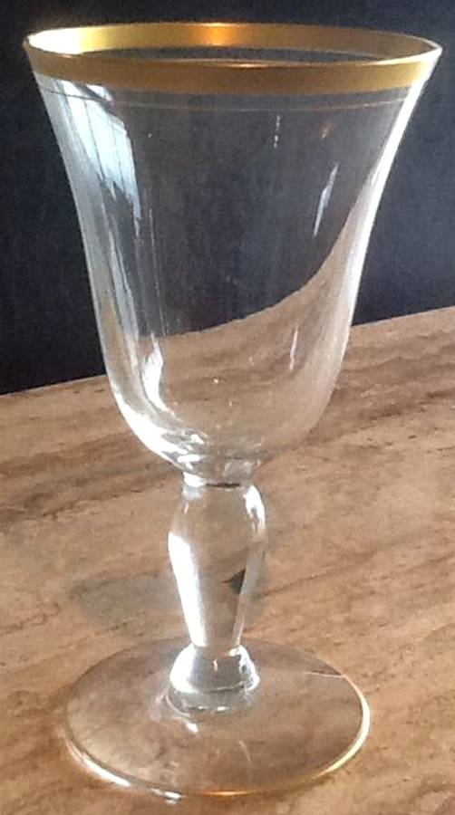 333-1 Wine Glass by Glastonbury - Lotus-1