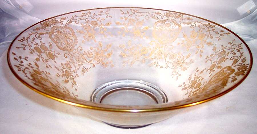 Bridal Bouquet (Gold Encrusted, Stem 35) Flared Bowl by Glastonbury - Lotus-1