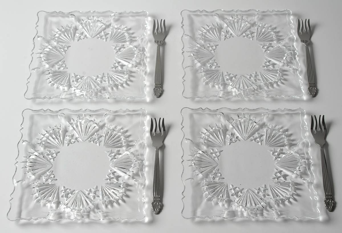 Freedom 7" Square Plate & Pastry Fork - Set of 4 by Godinger-1