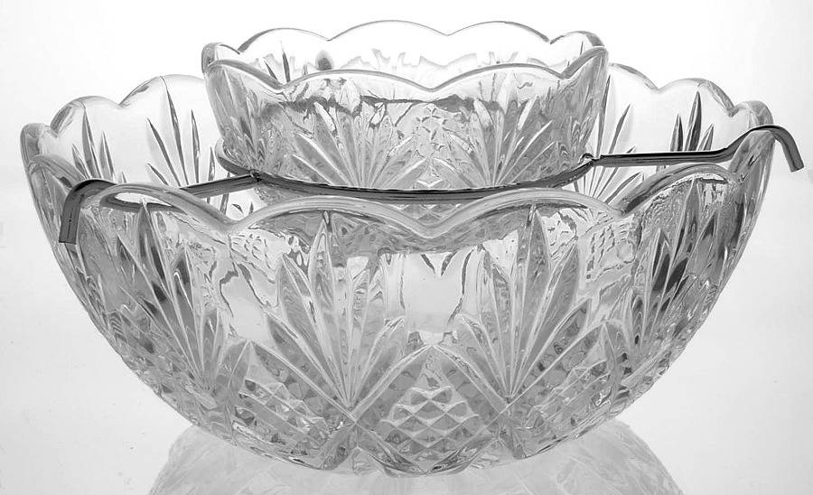 Dublin (3 Piece) Caviar Server Set (2 Bowls,Metal Holder) by Godinger-1