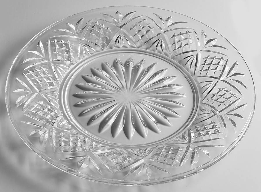 Dublin 12" Round Tray by Godinger-1