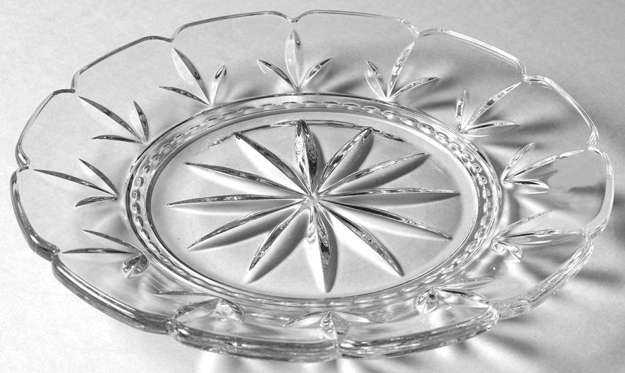 Dublin Dessert Plate by Godinger-1