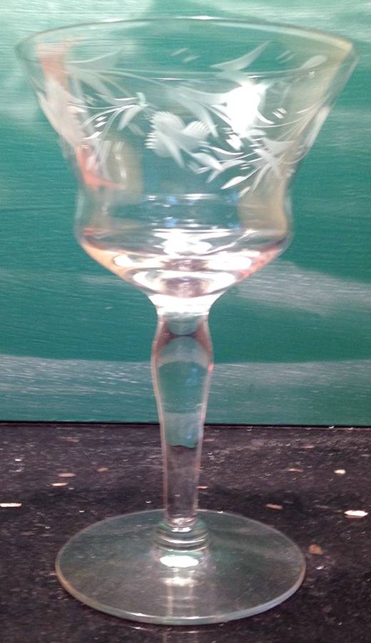 3720-6 Wine Glass by Glastonbury - Lotus-1