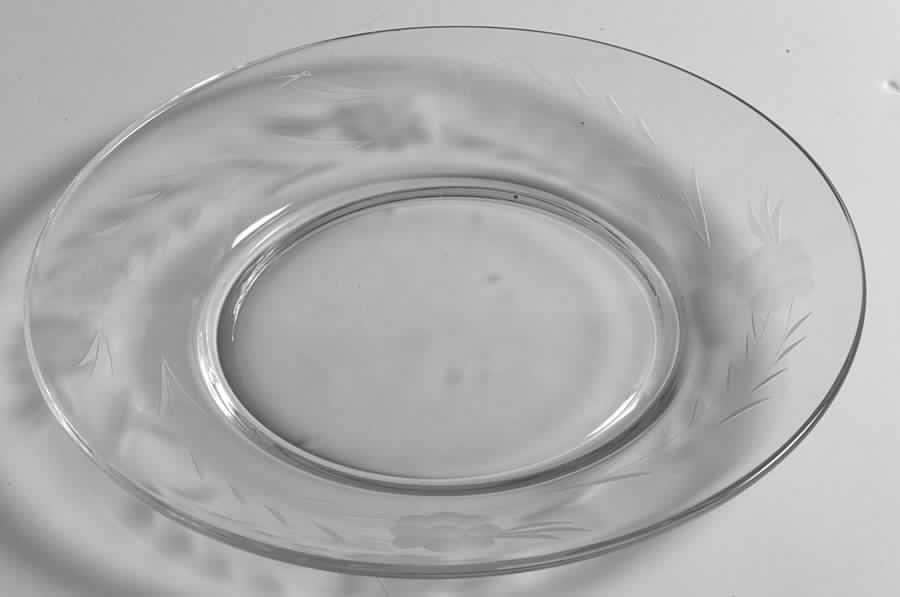 36-6 Luncheon Plate by Glastonbury - Lotus-1