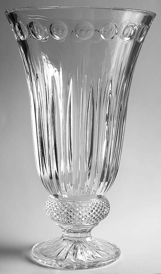 Sutton Place 13" Flower Vase by Godinger-1