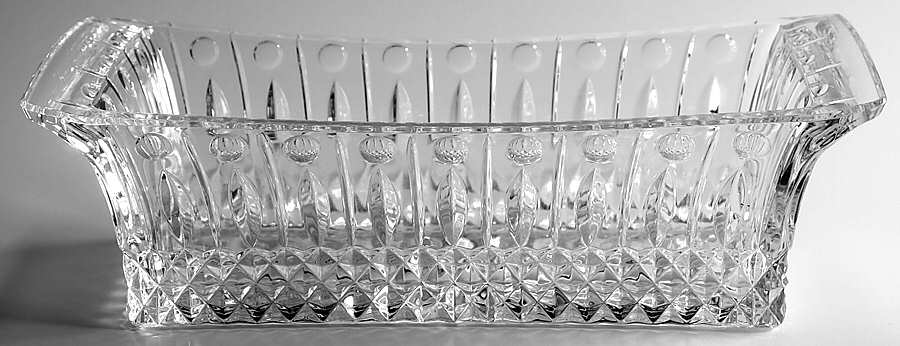 Sutton Place Bread Tray by Godinger-1