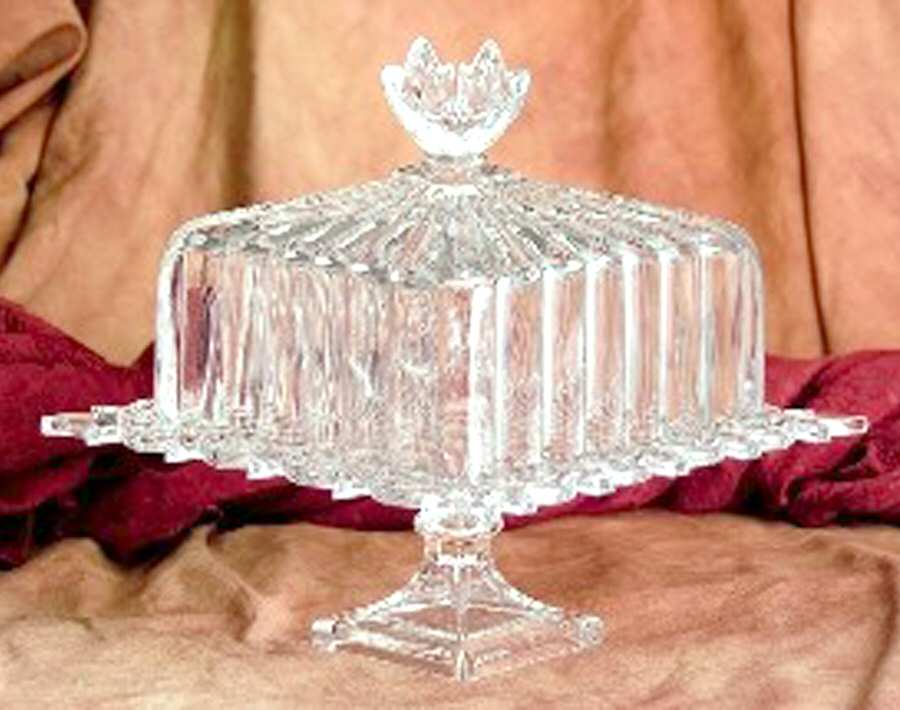 Medallion Square Cake Stand & Lid by Godinger-1