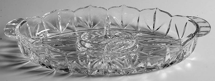Hospitality Collection 3-Part Handled Divided Tray by Godinger-1