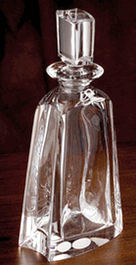 Metro Decanter & Stopper by Godinger-1