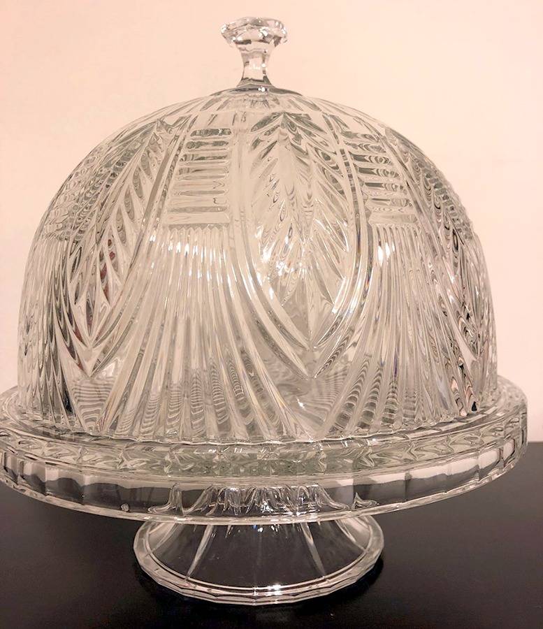 Shell Tall Round Cake Stand with Lid by Godinger-1