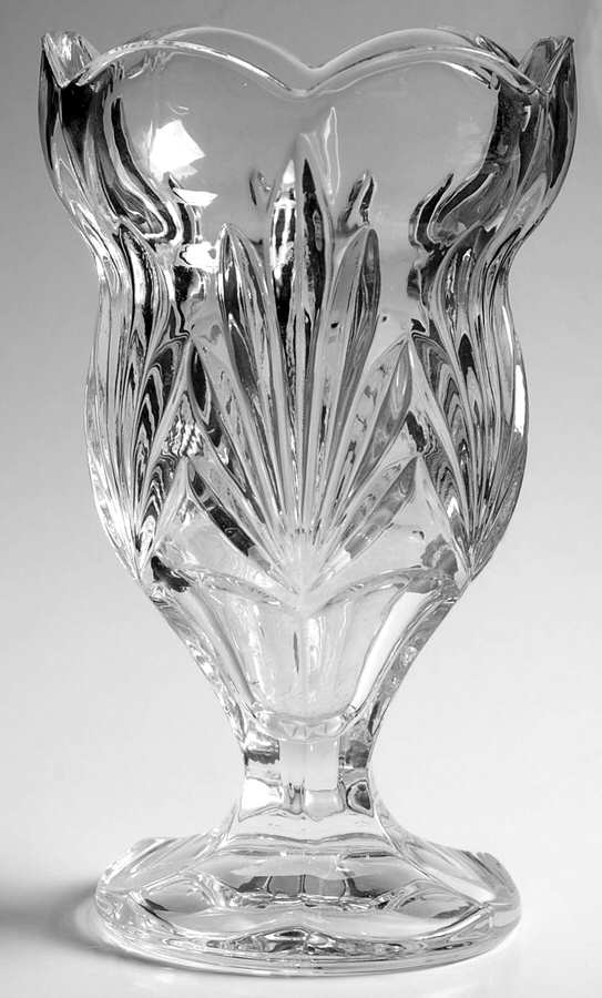 Tulip Footed Vase by Godinger-1