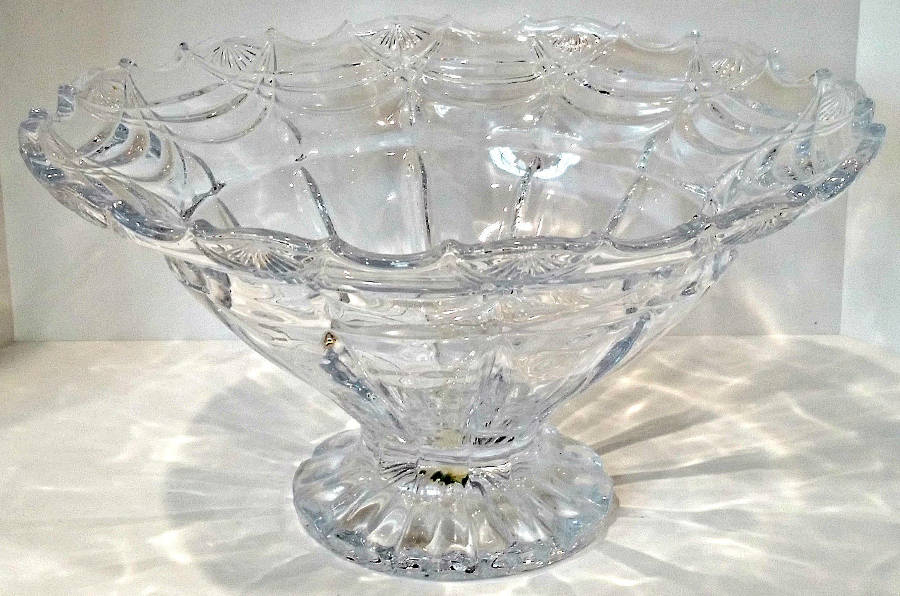 Espirit Footed Bowl by Godinger-1