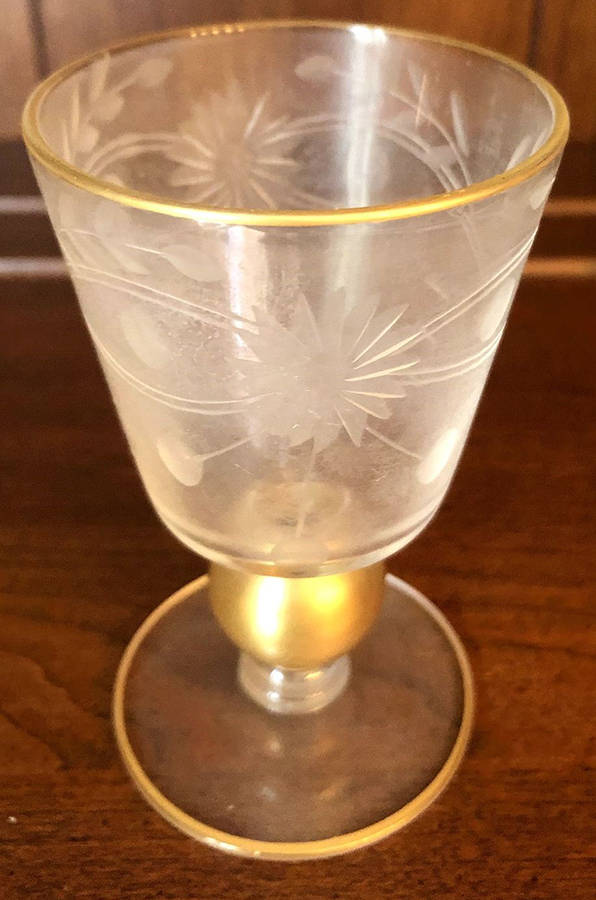 553-6 Wine Glass by Glastonbury - Lotus-1