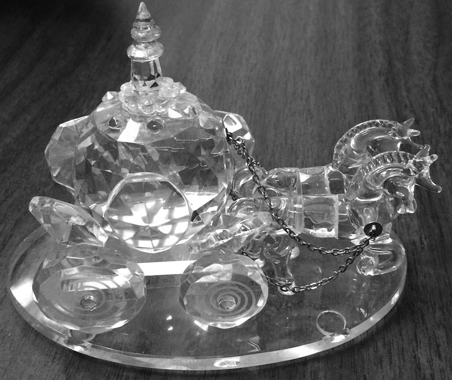 Animals & Figurines Wedding Coach by Godinger-1