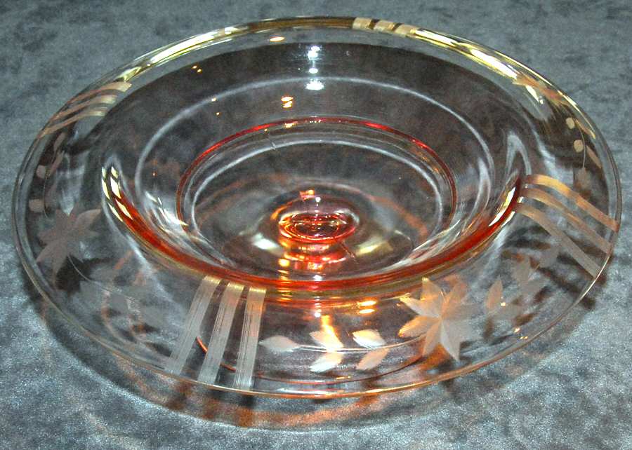 Pearl Pink 9" Rolled Edge Bowl by Glastonbury - Lotus-1