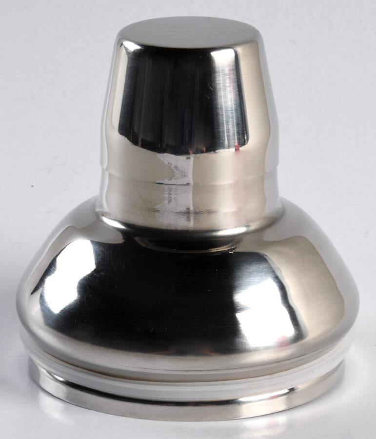 Dublin Red Lid for Cocktail Shaker by Godinger-1