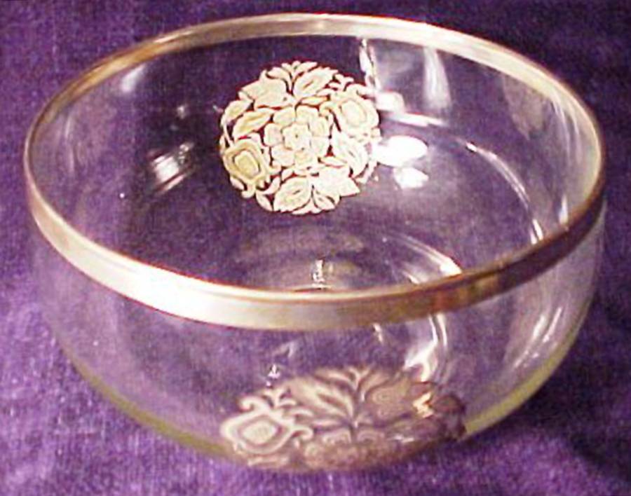 Town&Country 9" Round Bowl by Georges Briard-1