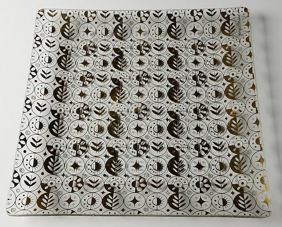 Forbidden Fruit Border (All Over) 11" Square Serving Tray by Georges Briard-1