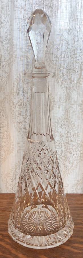 Yachtsman Decanter & Stopper by Galway-1