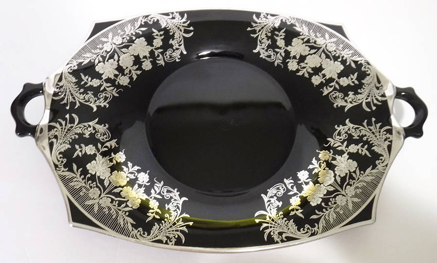2002-1BLS 15" Oval Platter by Glastonbury - Lotus-1