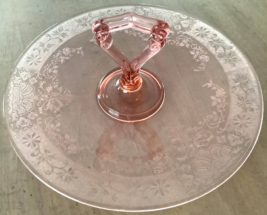 Louise Pink (Stem #470) Center Handle Tray by Glastonbury - Lotus-1