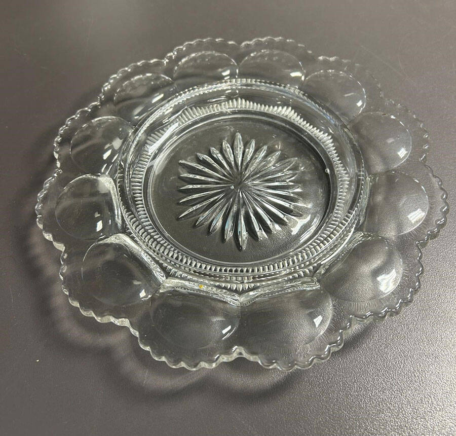 Colonial Clear (Stem 300, 300-1-2) Round Butter Dish No Lid by Heisey-1