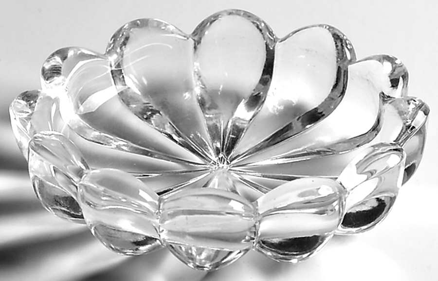Crystolite (Pressed & Thin Blown) Round Ashtray by Heisey-1