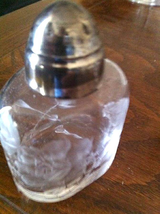 Dolly Madison Rose Shaker with Metal Lid by Heisey-1
