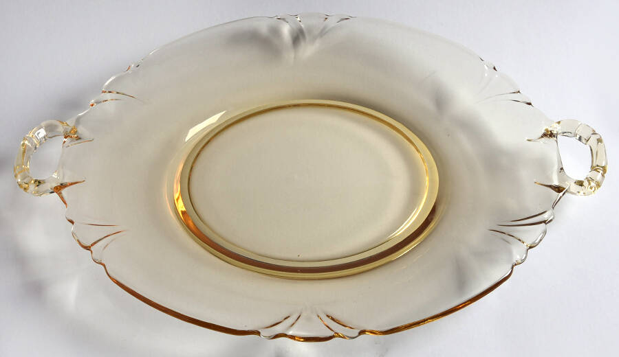 Empress Sahara 12" Sandwich Plate by Heisey-1