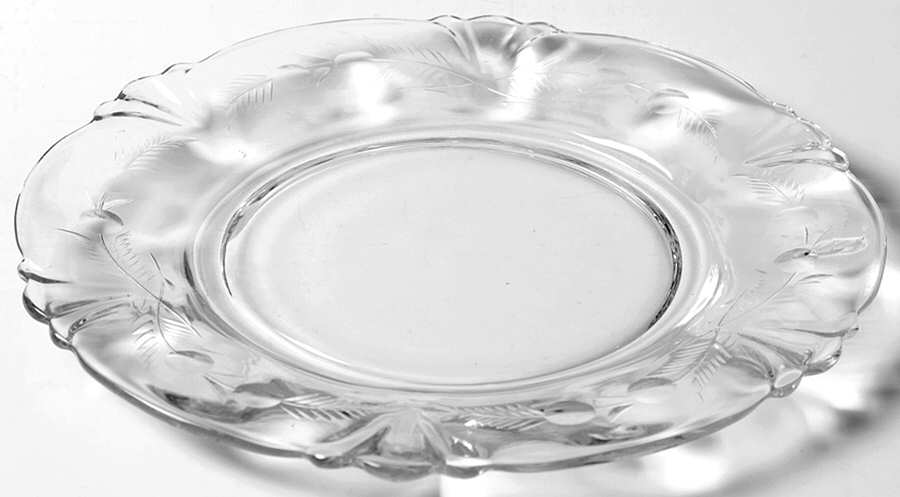 Everglade Luncheon Plate by Heisey-1