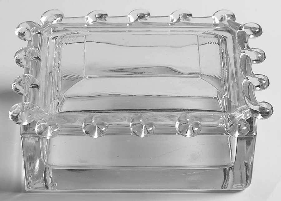 Lariat (Blown) Cigarette Box & Lid by Heisey-1