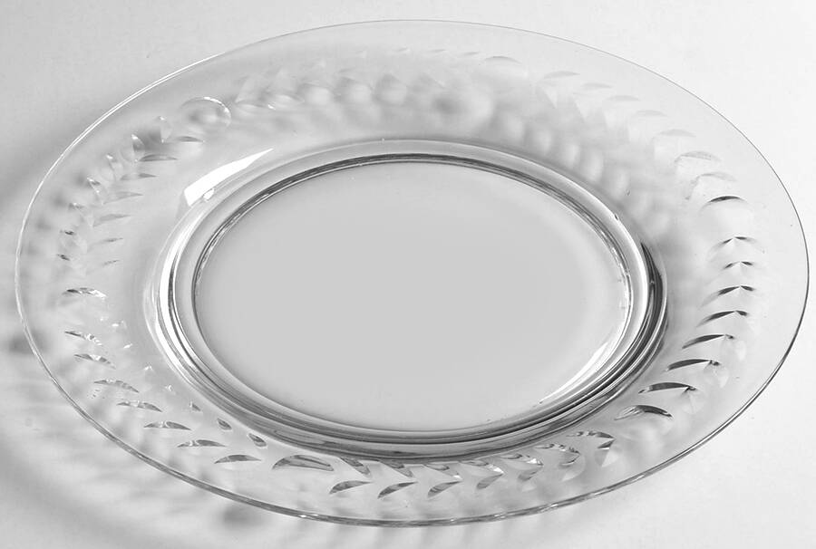 Laurel Wreath (Stem #4091) Luncheon Plate by Heisey-1