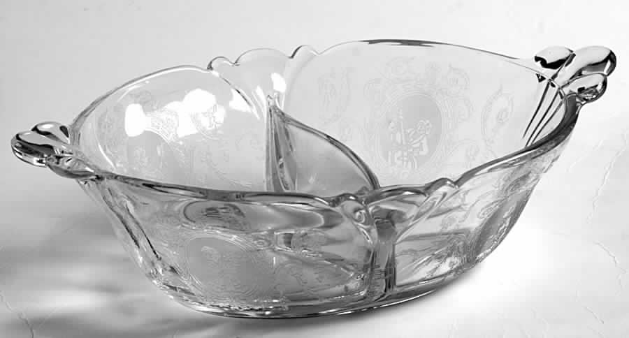Minuet 8" Divided Oval Queen Ann Dressing Bowl by Heisey-1