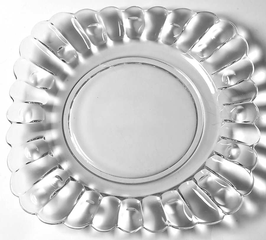 Old Sandwich Clear Luncheon Plate by Heisey-1