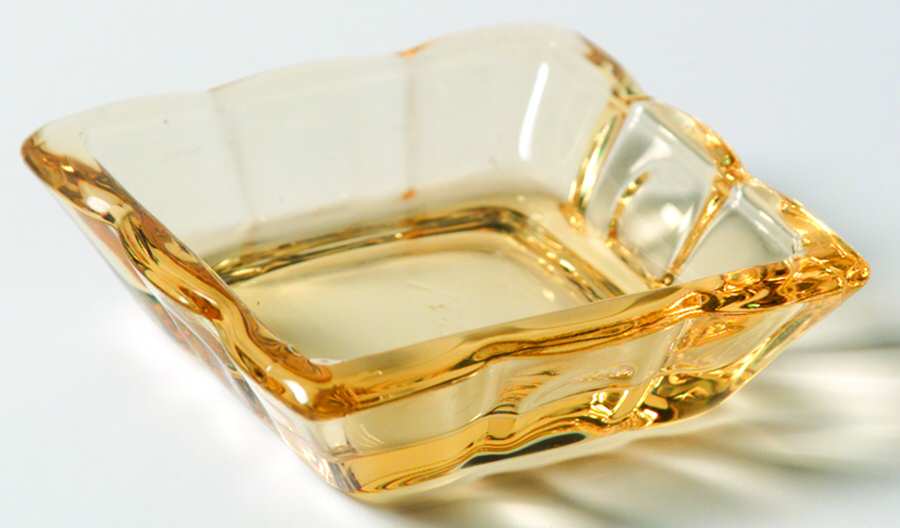 Old Sandwich Yellow Ashtray by Heisey-1