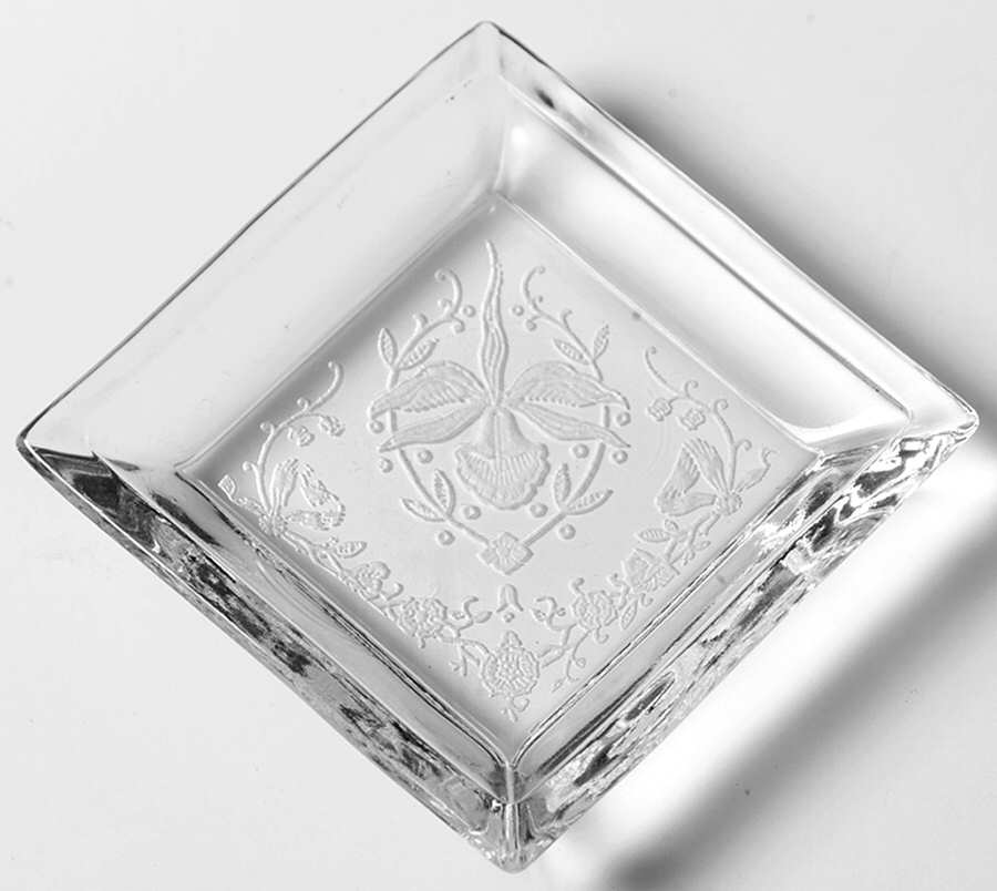 Orchid Ashtray by Heisey-1
