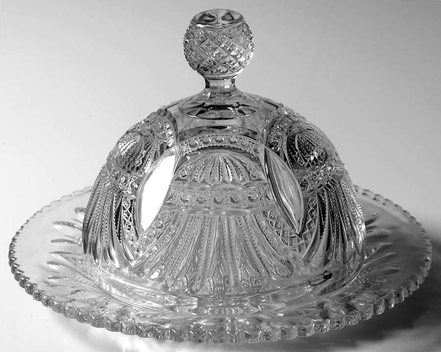 Prince of Wales, Plumes Round Covered Butter by Heisey-1