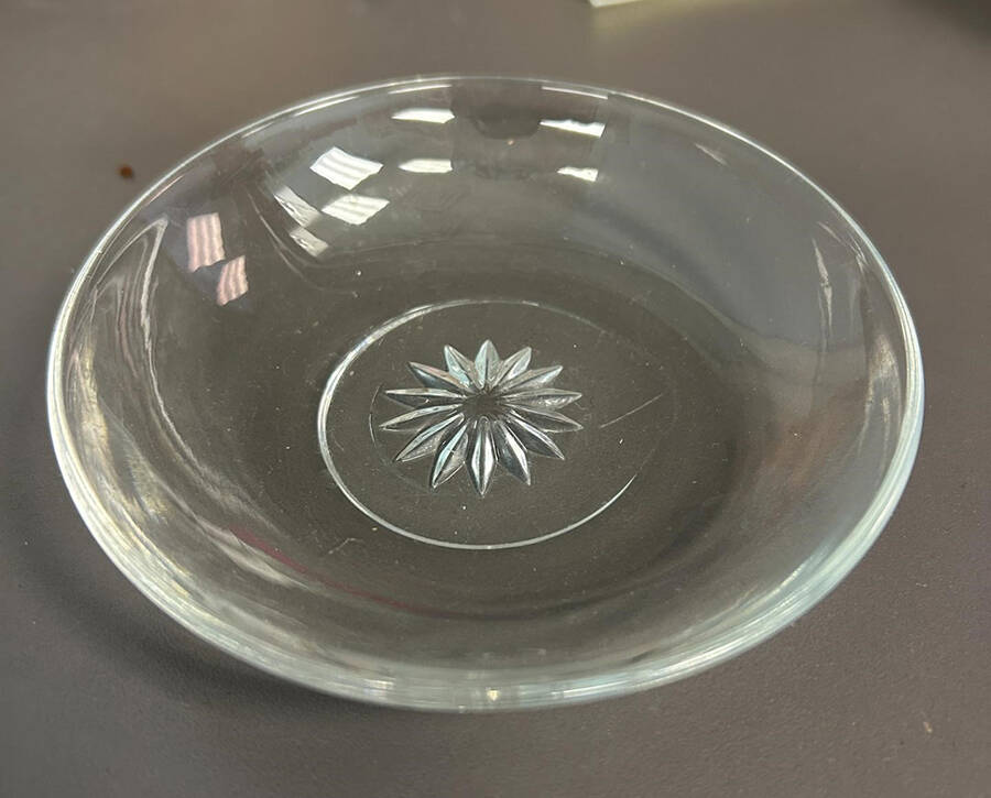 Revere Clear (Non Optic) Underplate for Finger Bowl by Heisey-1