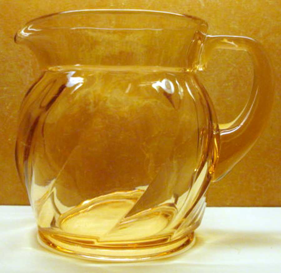 Twist Pink (Flamingo) 48 Oz Pitcher by Heisey-1