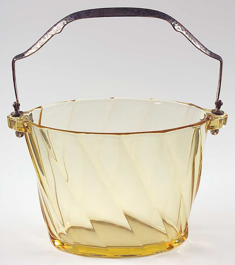 Twist Yellow (Sahara) Ice Tub by Heisey-1