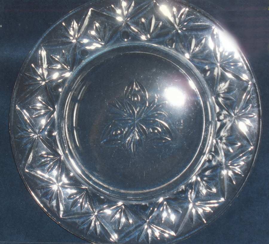 Zeuse (Stem 4090, Cut) Luncheon Plate by Heisey-1