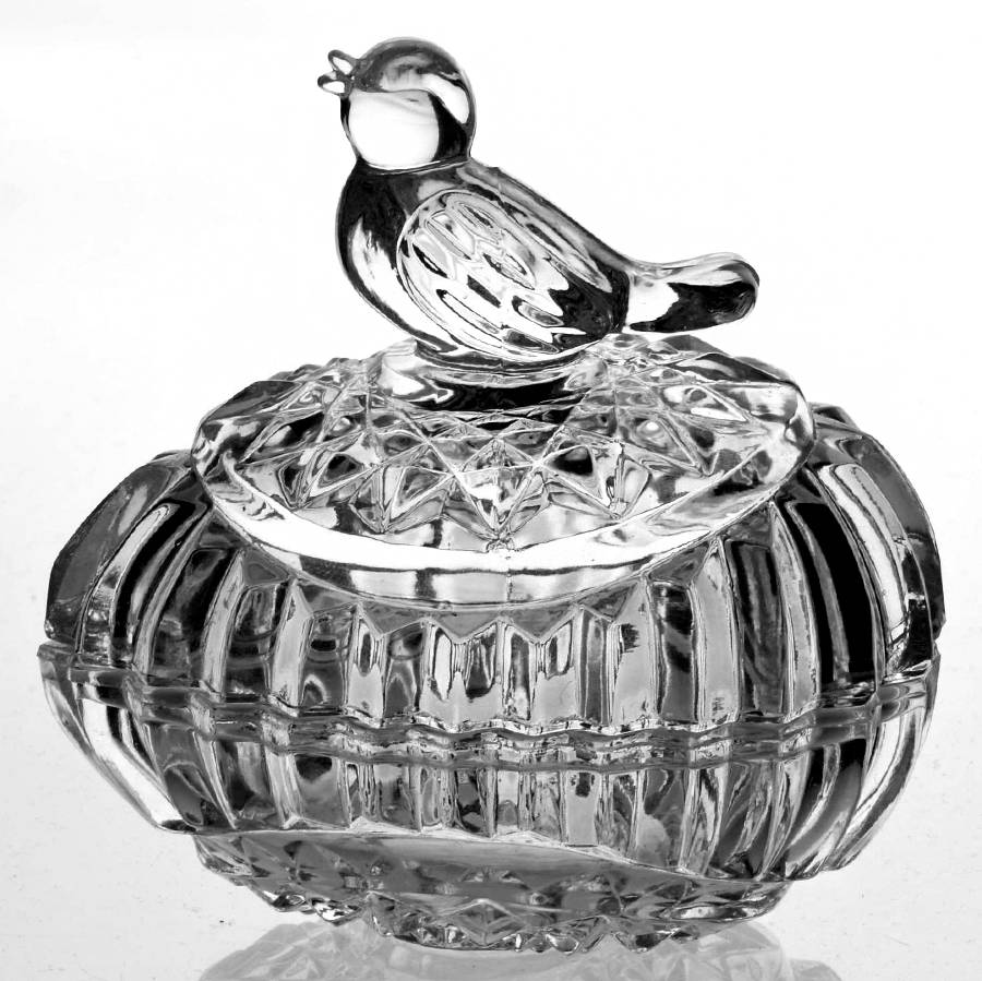 The Byrdes Collection Oval Egg Box & Lid by Hofbauer-1