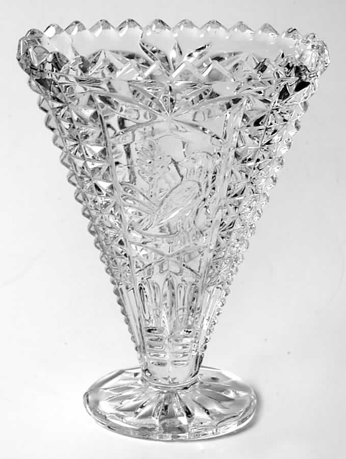 The Byrdes Collection Small Fan Vase by Hofbauer-1