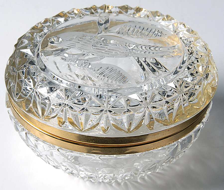 The Byrdes Collection Round Box with Hinged Lid by Hofbauer-1